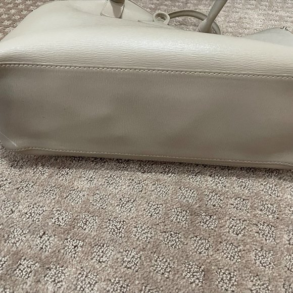 Longchamp Roseau Leather Shoulder Tote - Picture 4 of 6